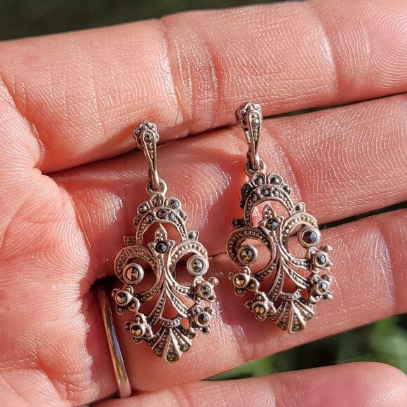 Vintage 925 sterling silver Art Deco ornate marcasite adorned unique earrings - Picture 16 of 16